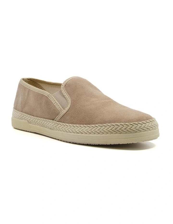 Fransisco Casual Shoes in Taupe