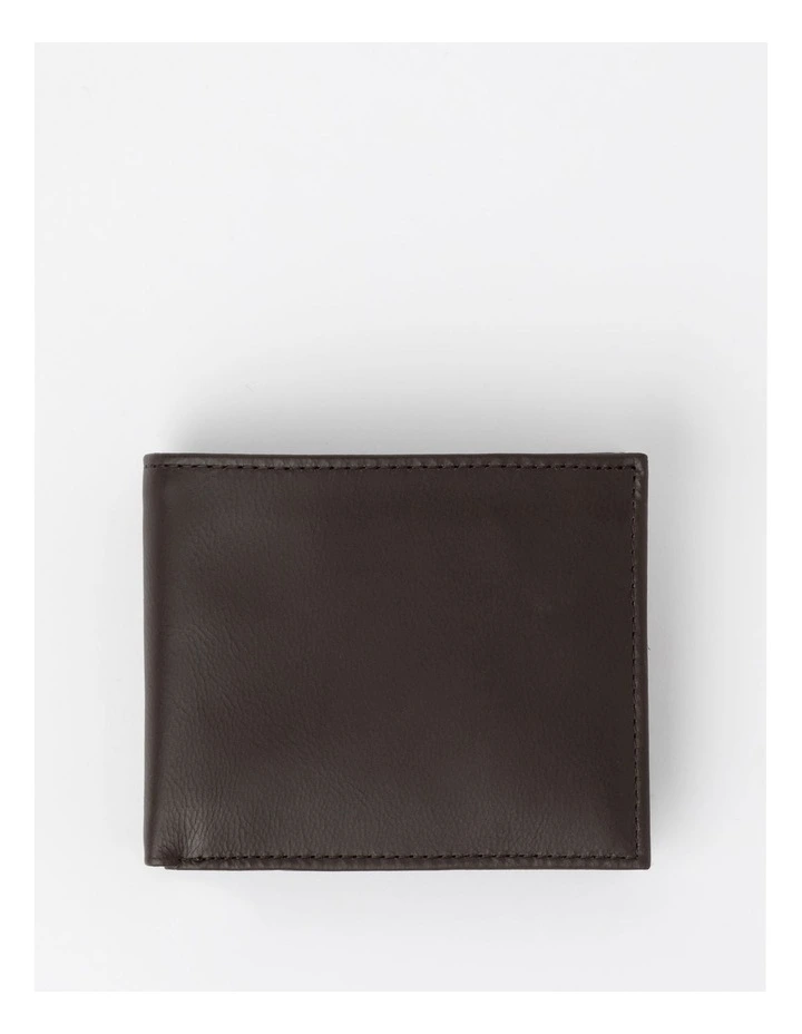 L Fold With Removable Pass Case Wallet in Brown