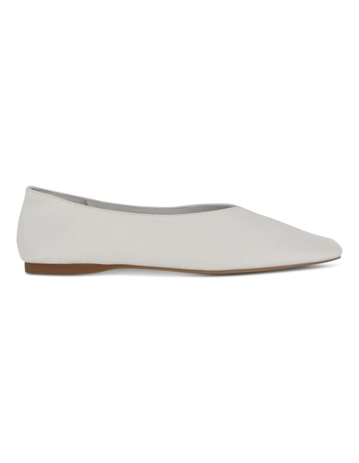 Brynn Ballet Flats in Ice