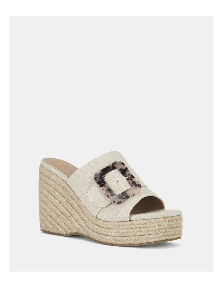 Wendall Sandals in Linen