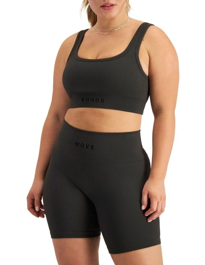 Move Rib Seamless Crop Top in Rock Star