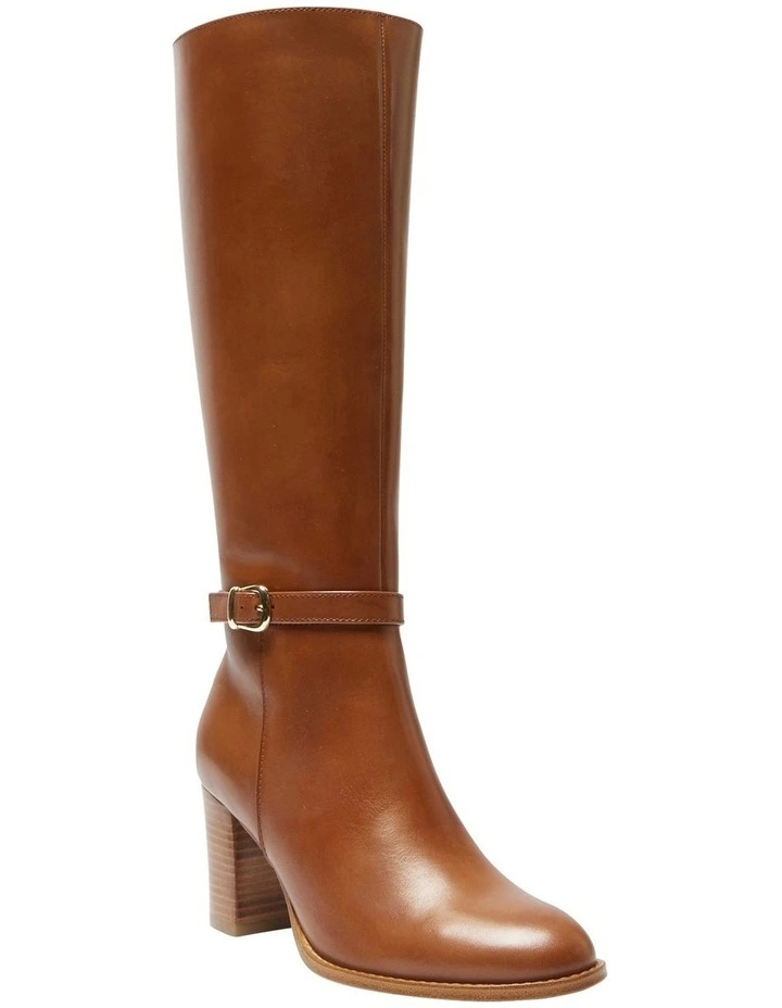 Galen Boots in Mid Brown Leather