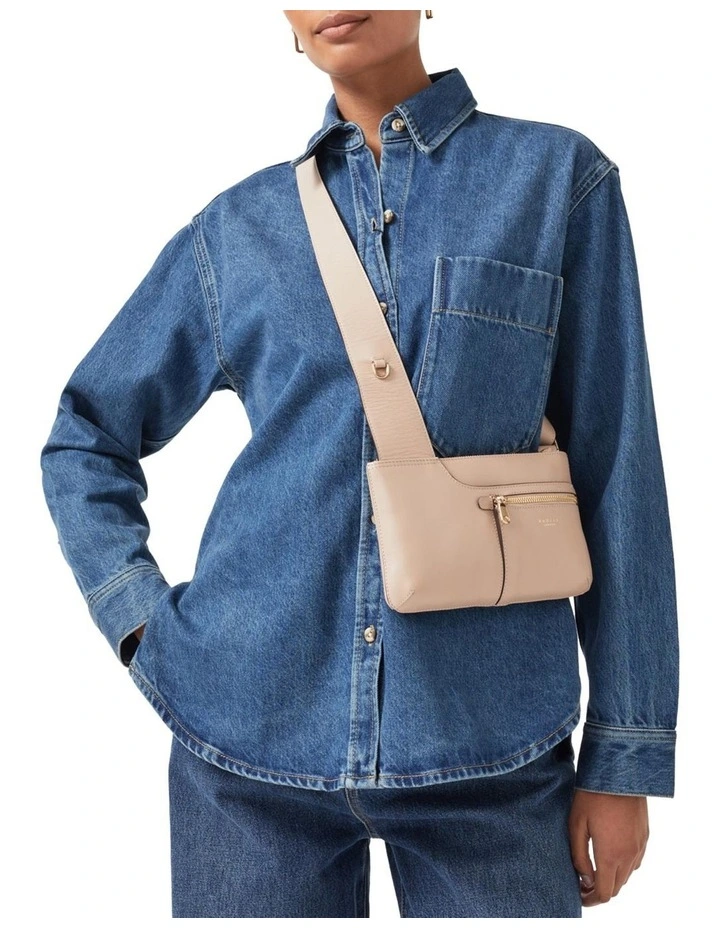 Pockets 2.0 Mini Zip Top Crossbody Bag in Silt