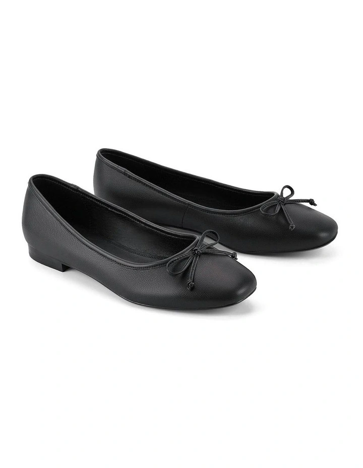 Regina Square Toe Ballet Flats in Black Leather