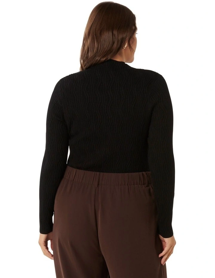 Everley Wave Jumper in Black