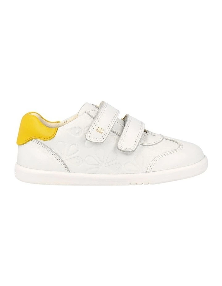 Iwalk Sprite Embossed Shoes in Black/White