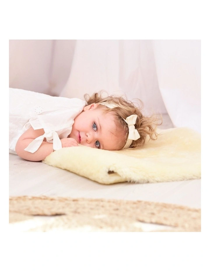 Australian Merino Lambskin Baby Rug/Play Mat in Natural