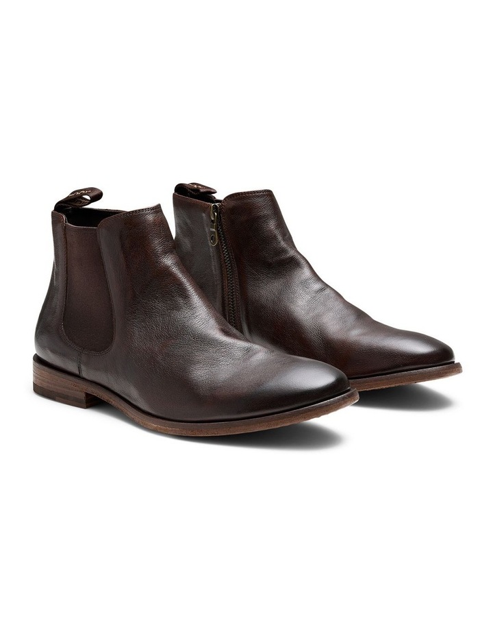 Norton Chelsea Boots in Brown