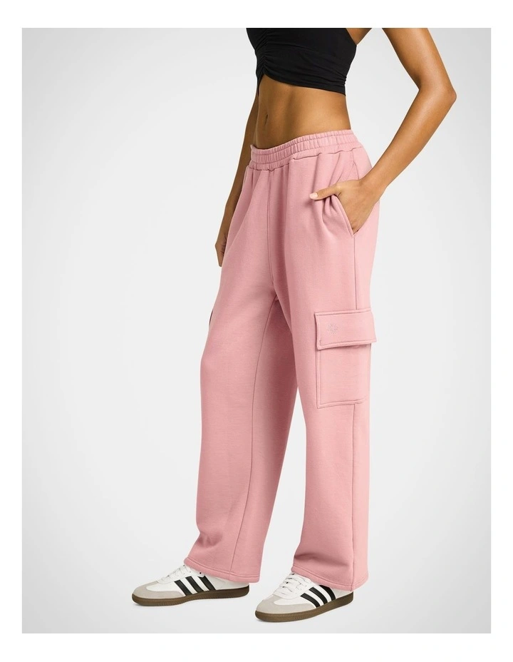 Wind Down Fleece Wide Leg Cargo Pant in Rose