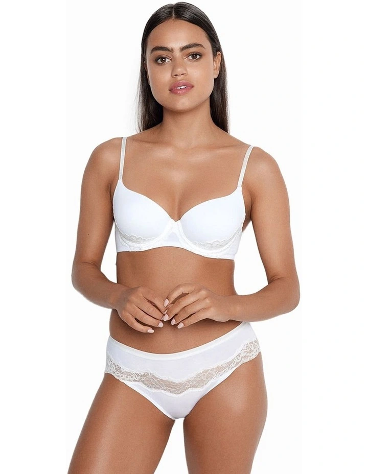 Simply Me Full Coverage Contour Bra in White