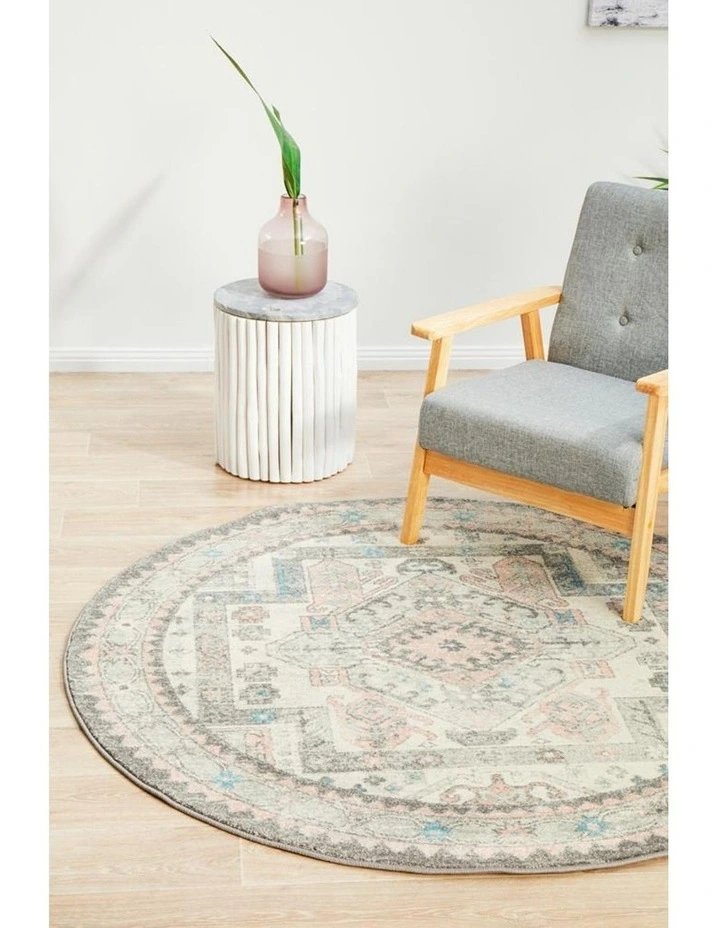 Avenue 704 Silver Round Rug