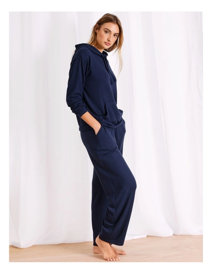 Supersoft Straight Leg Pant