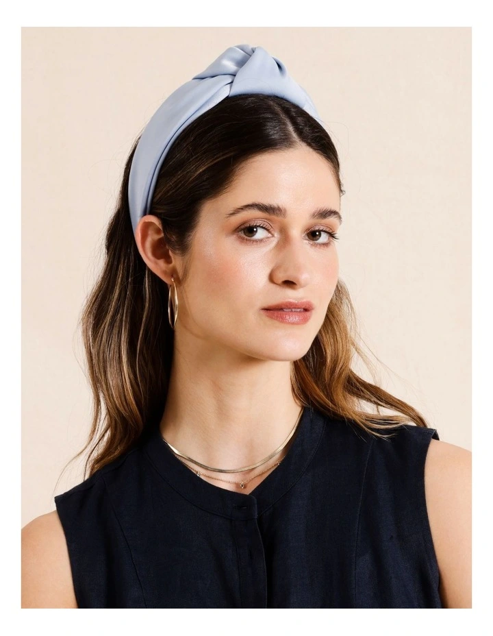 Knot Detail Headband in Light Blue