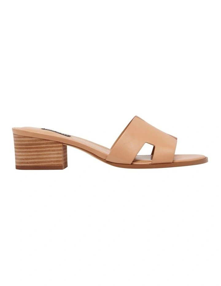 Aubrey Sandal in Light Natural