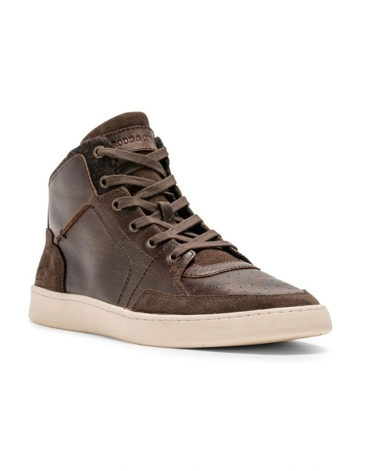 Sussex High Street Sneaker in Chocolate Wash