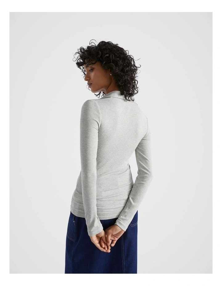 Core Rib Henley Top in Silver Marle