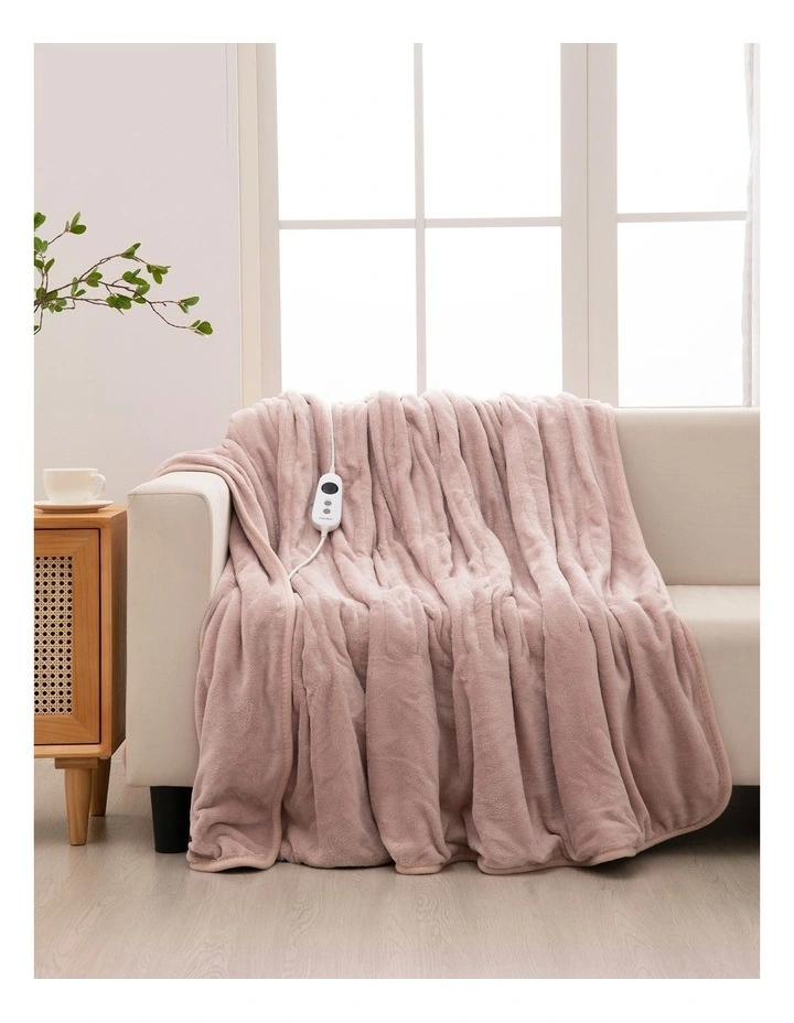 Coral Fleece Heated Throw in Blush Pink