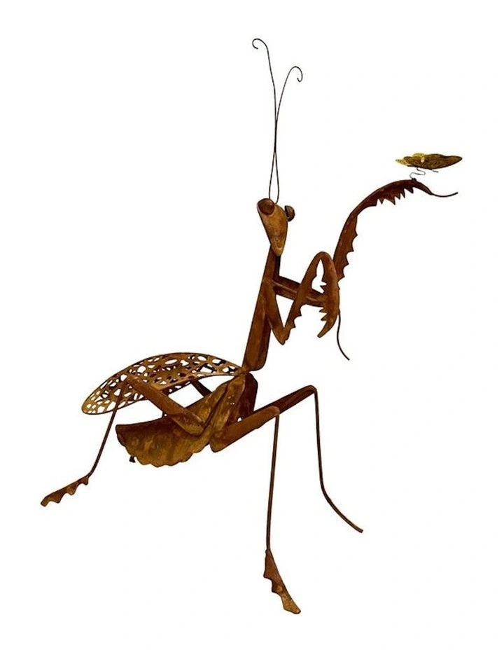 Praying Mantis Garden Dcor in Rust