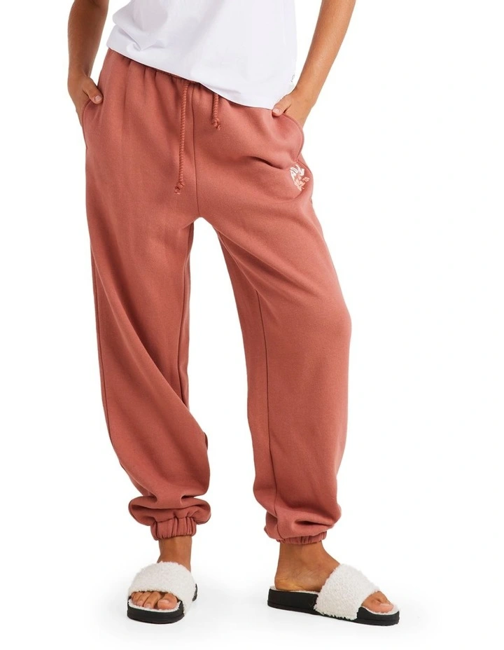Endless Day Trip Pant in Cedar Wood