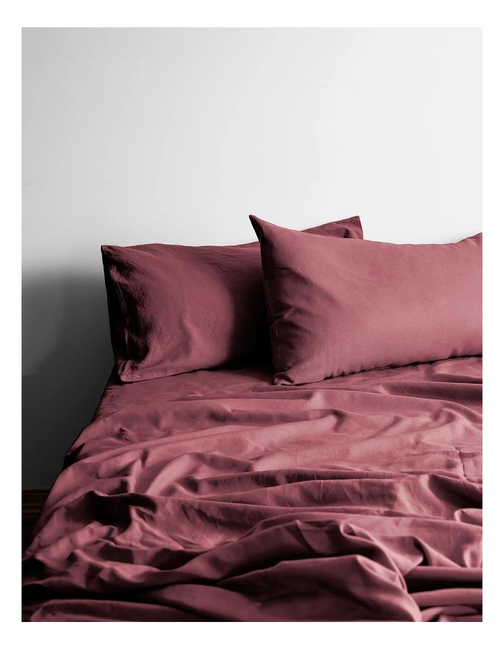 Maison Vintage Sheet Set in Syrah