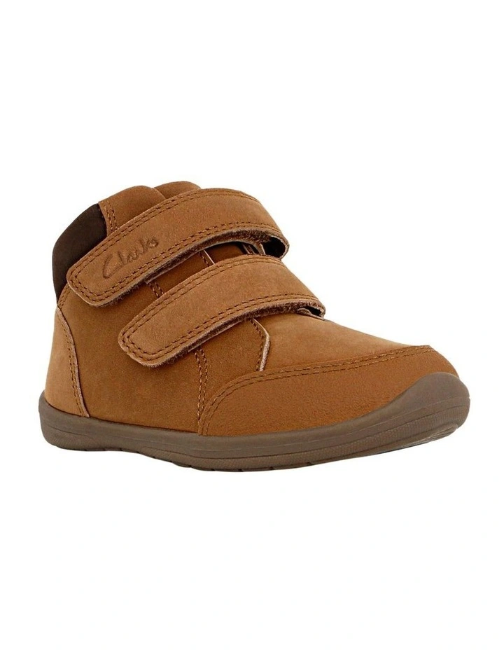 Max Boots in Dark Brown
