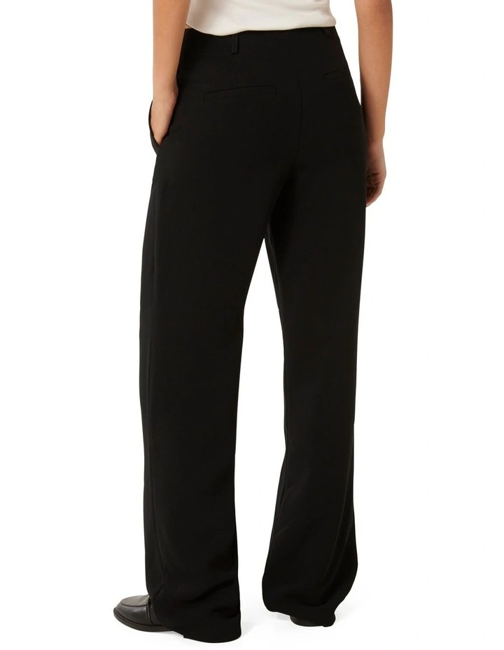 Emmie Straight Leg Pants in Black