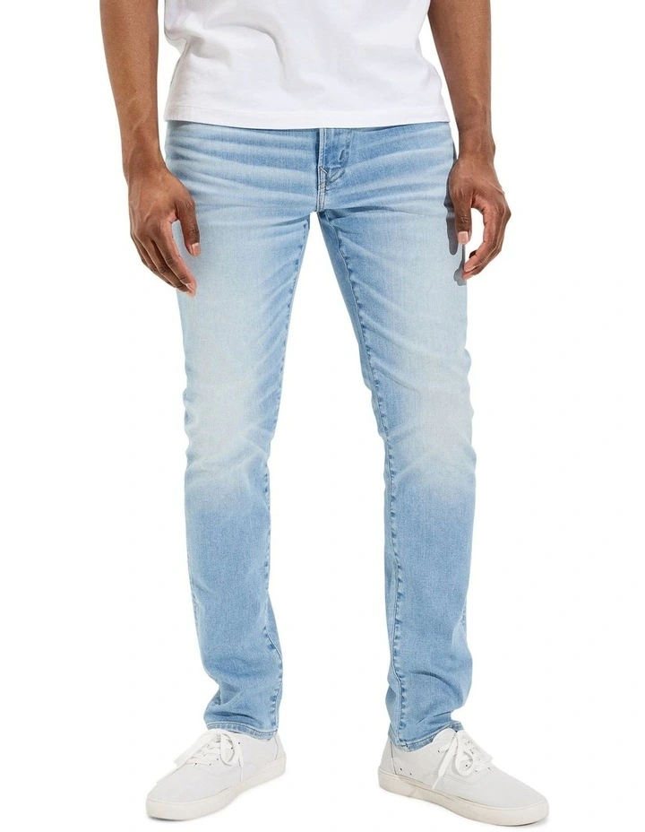 AirFlex 360 Slim Jean in Blue