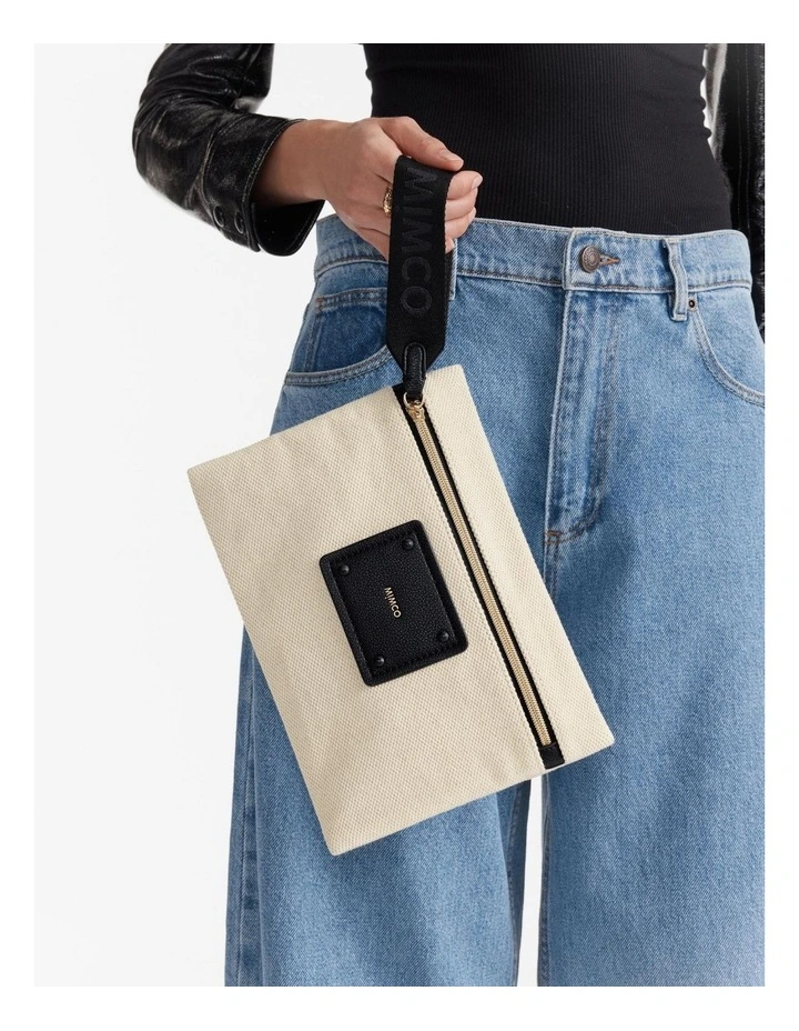 Brunswick Pouch in Sandstone