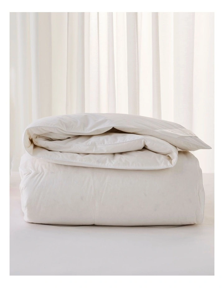 Homestead All Seasons Quilt in White