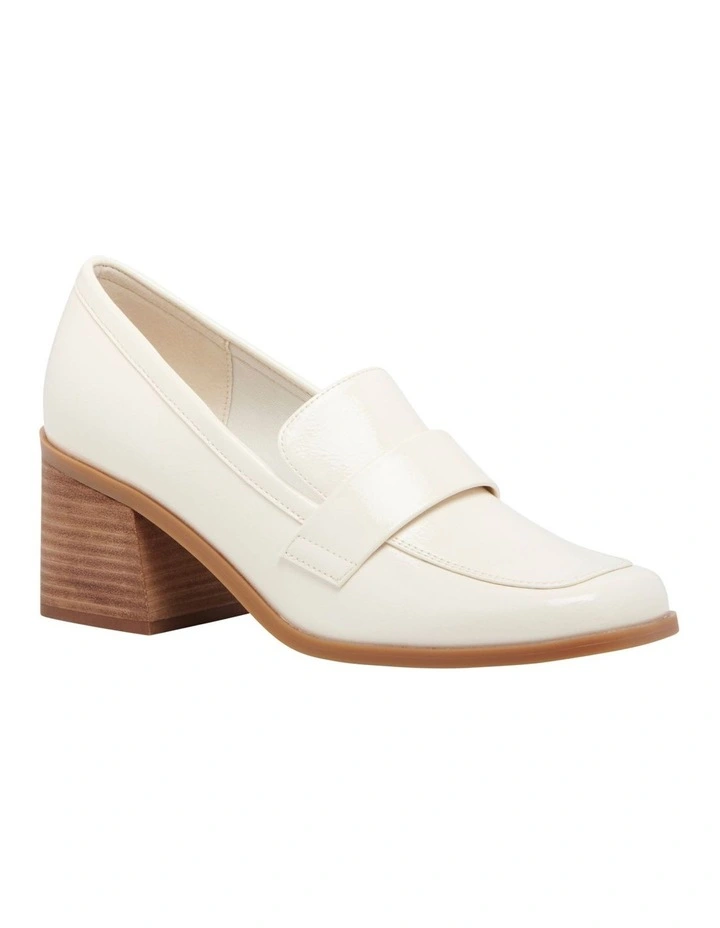 Chari Pump in Cream