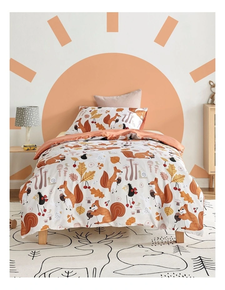 Find a Squirrel Quilt Cover Set in White