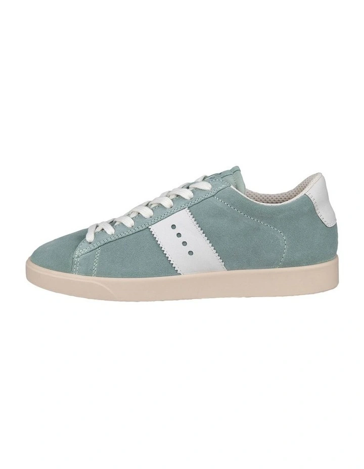 Street Lite Leather Sneaker in Green