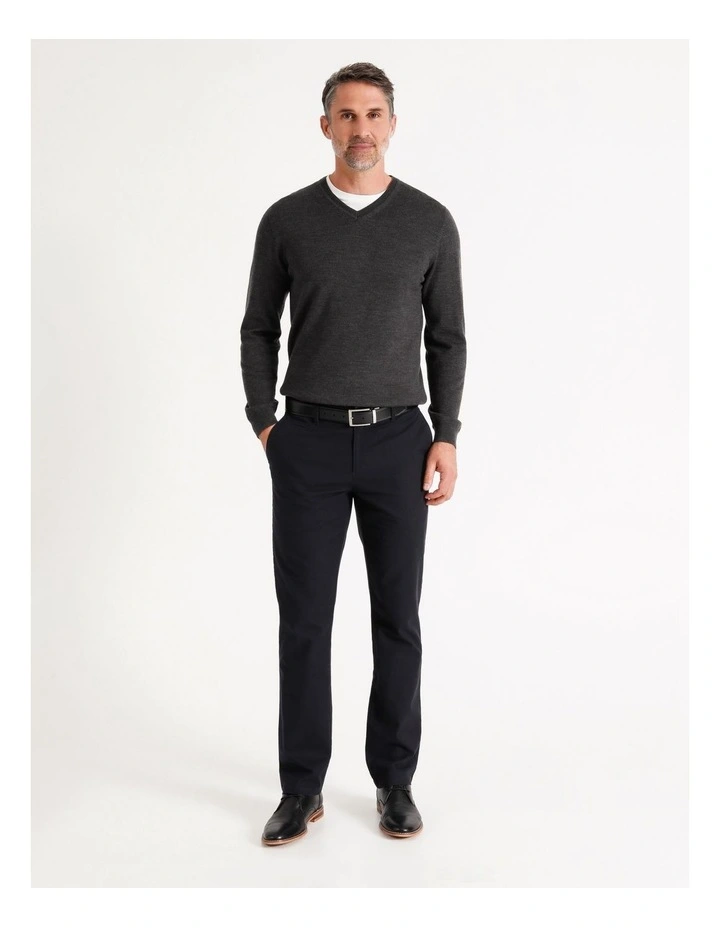 Breckland Stretch Textured Chino Pant in Navy
