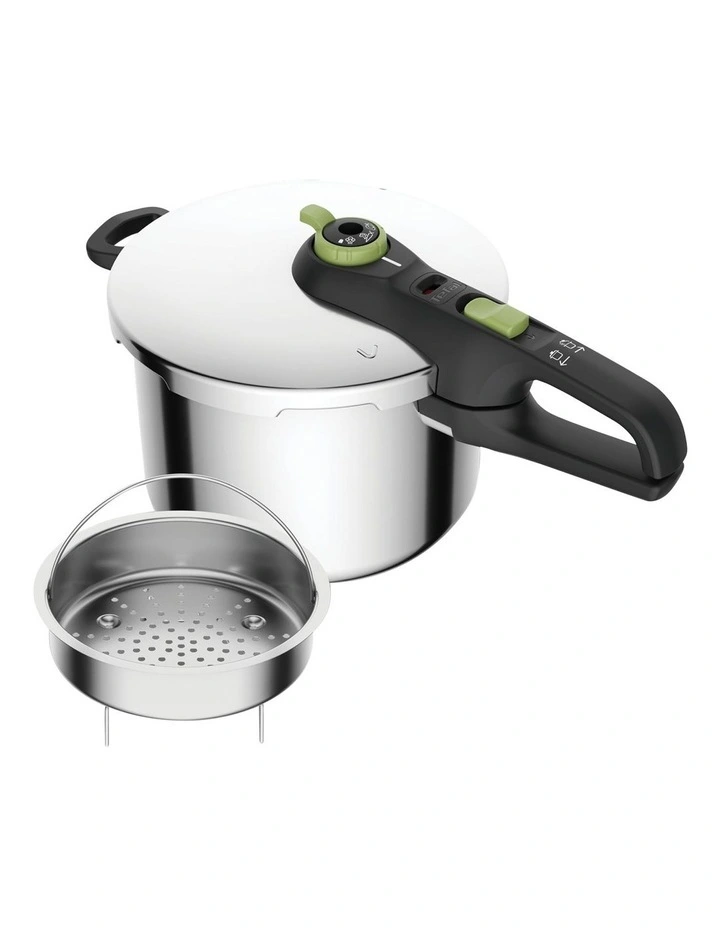 Induction Stainless Steel Pressure Cooker 6L in Silver