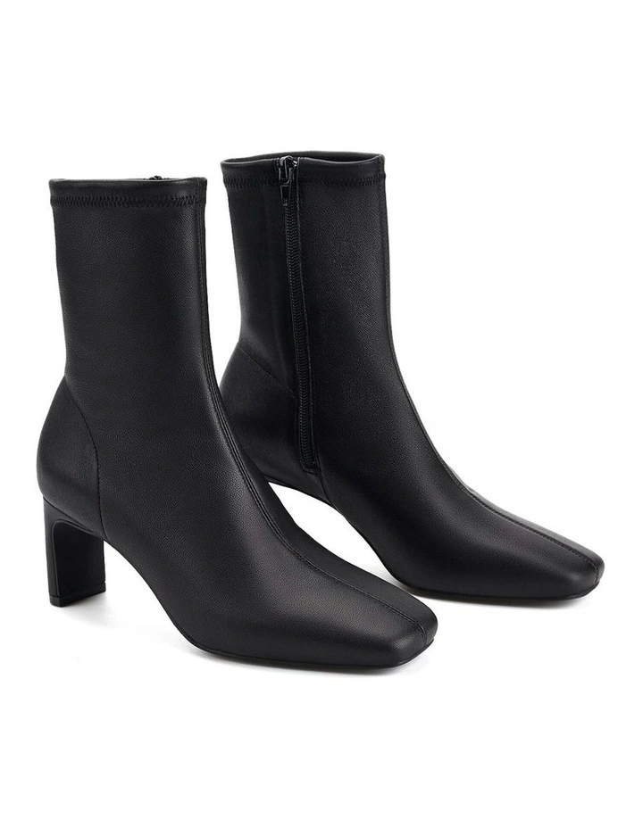 JoJo Block Heel Ankle Boots in Black