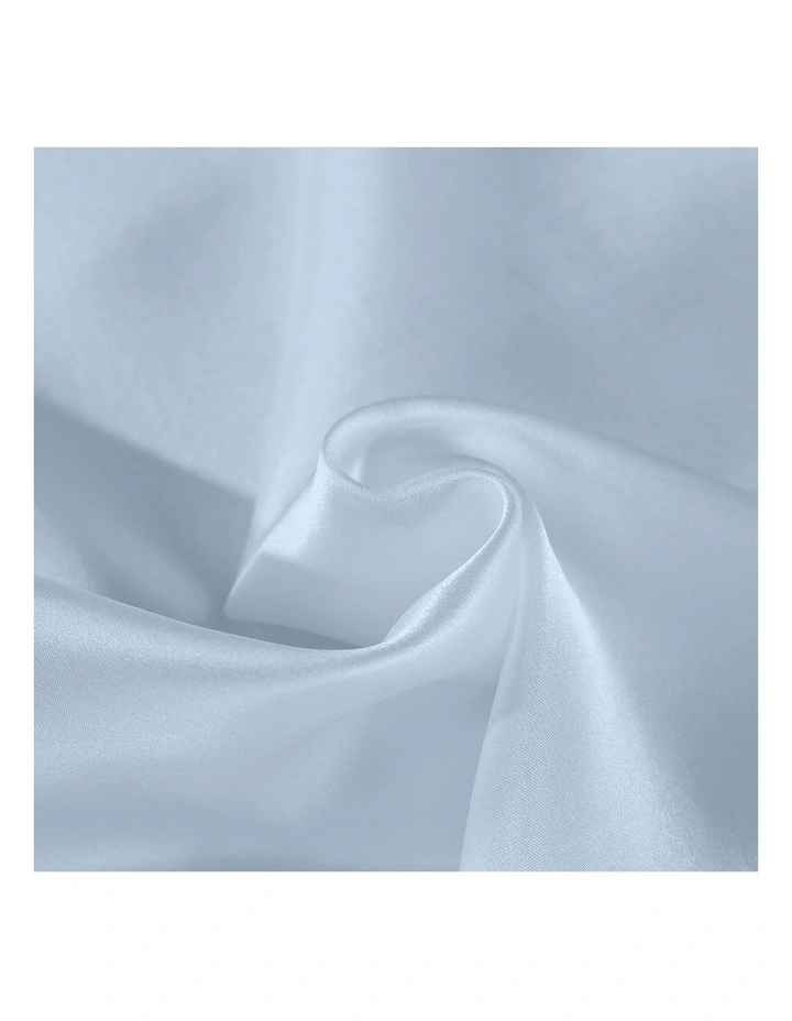 Mulberry Soft Silk Hypoallergenic Pillowcase Twin Pack 51x76cm in Light Blue