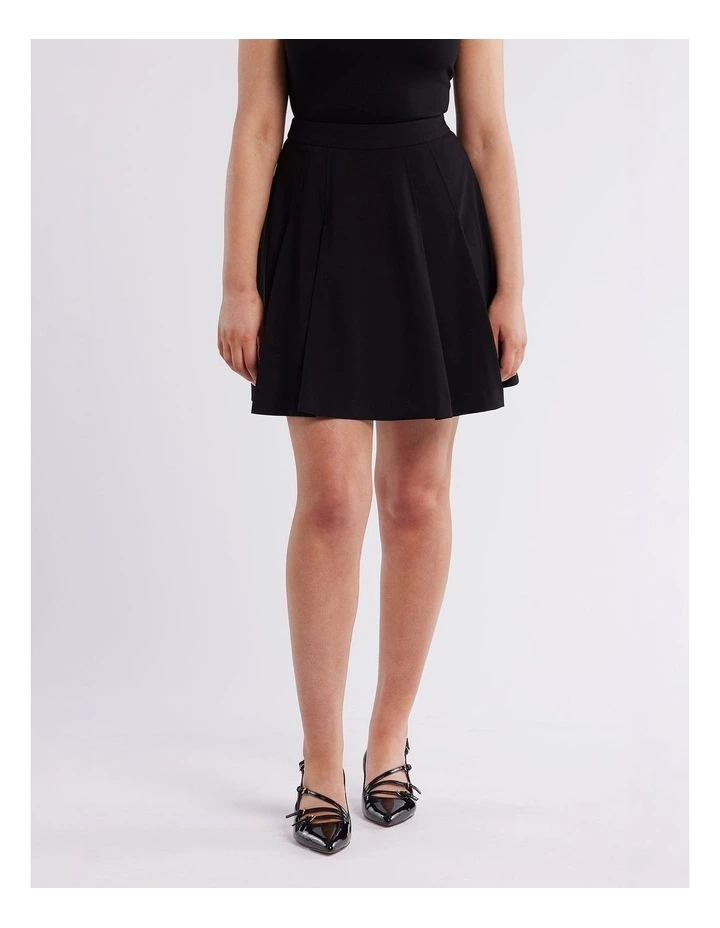 Kara Skirt in Black