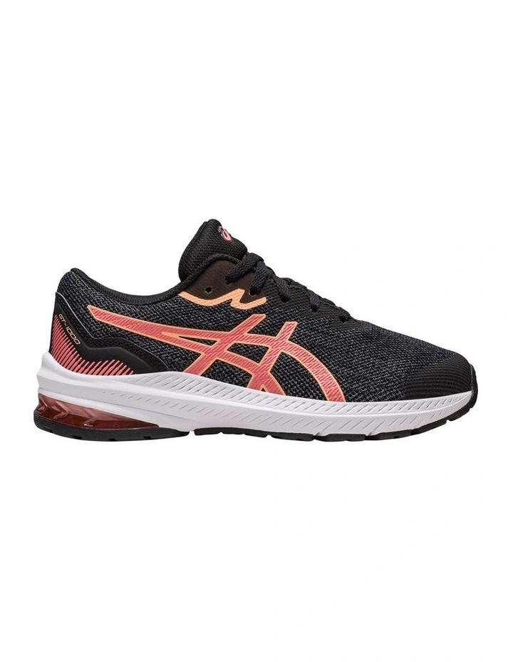 Grade School Sport Shoe in Black