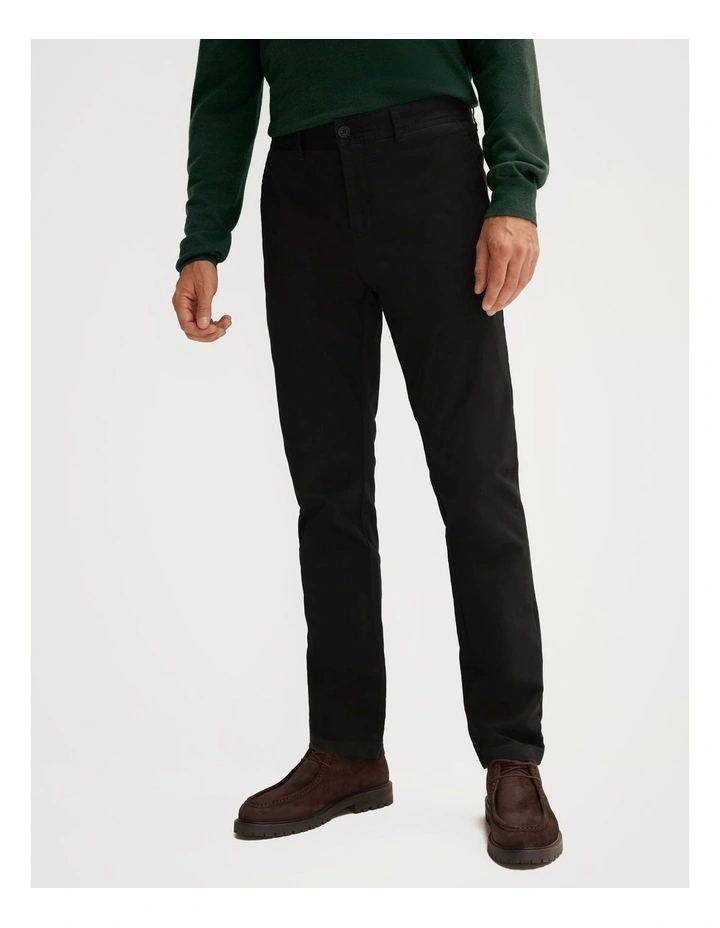 Regular Chino Pant in Black