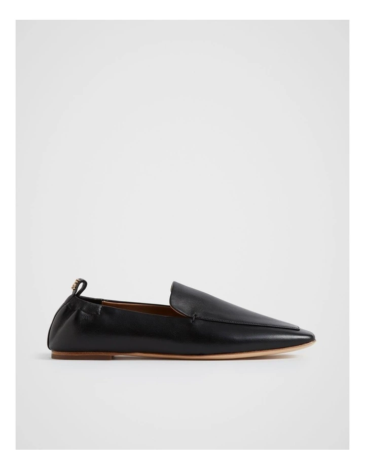 Claire Loafer in Black