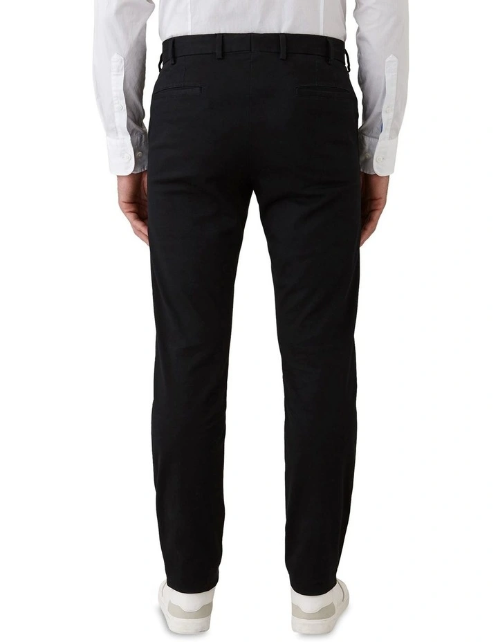 Gerrard Tailored Fit Trouser in Dark Navy
