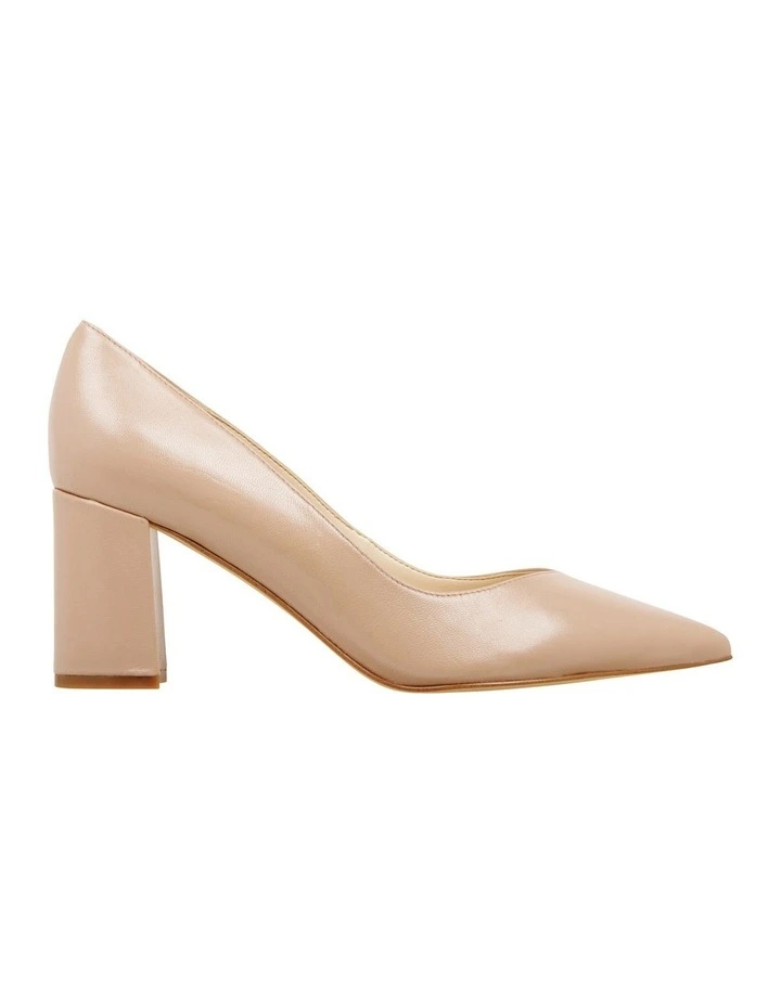 Cate Pumps