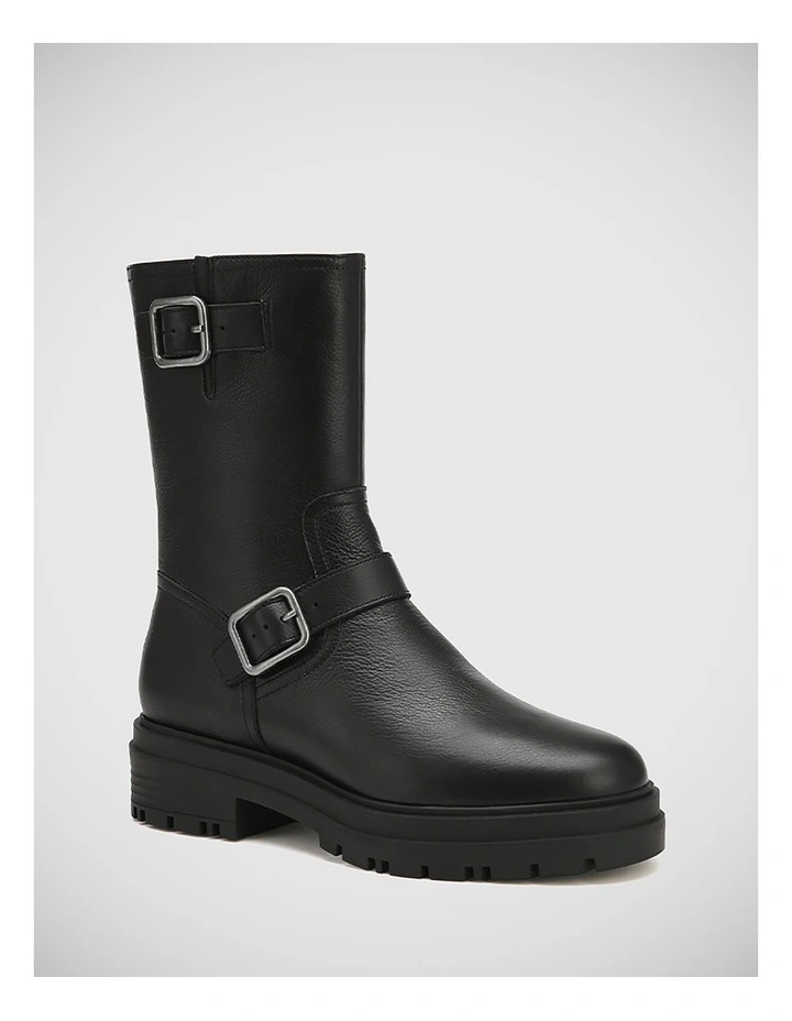 Arvada Leather Ankle Boot in Black