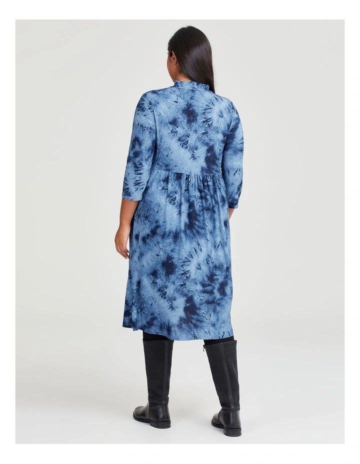 Jacquard Tie Dye V-neck Dress in Dark Indigo Print