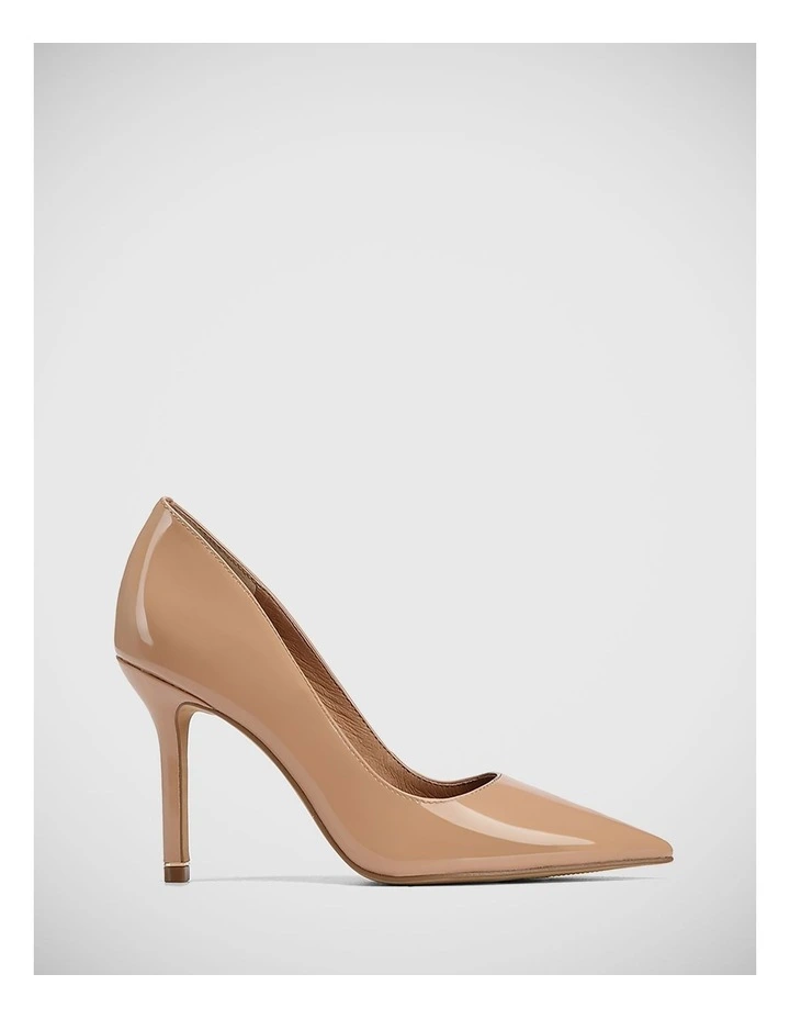 Quendra Patent Leather Pump in Tan
