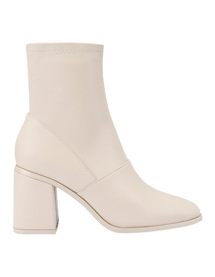 Lila Ankle Boot in Bone