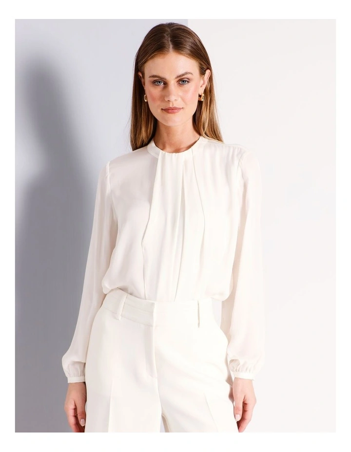 Waterfall Blouse in Ecru