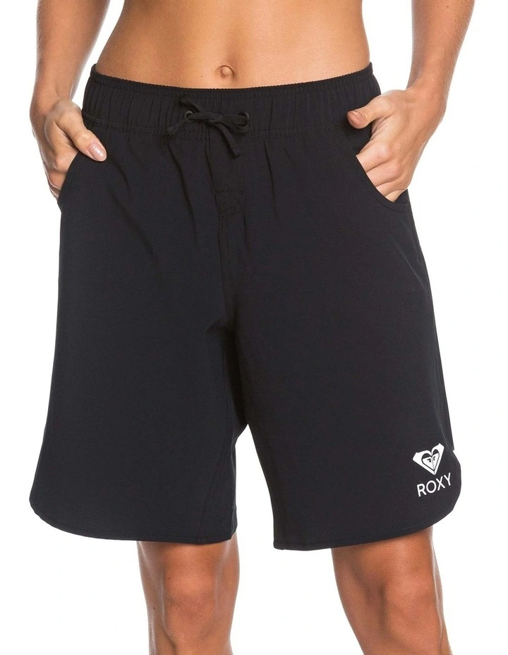 Women's Wave 9" Boardshorts in Charcoal