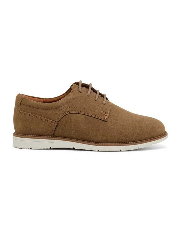 Matteo Shoes in Tan