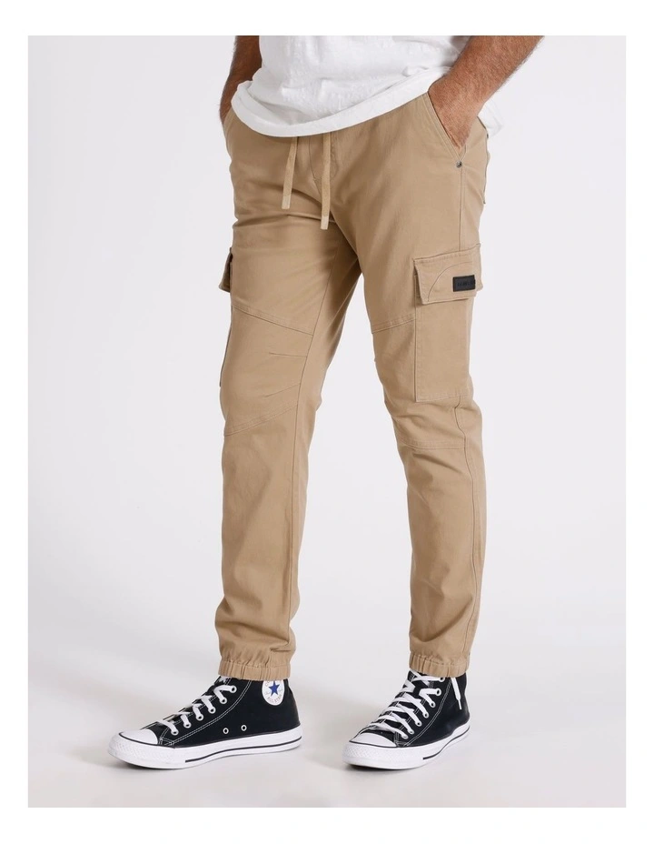 Como Jogger Pant in Tan